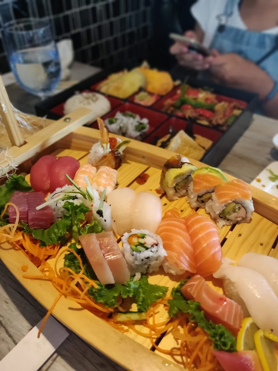 Sushi Boat