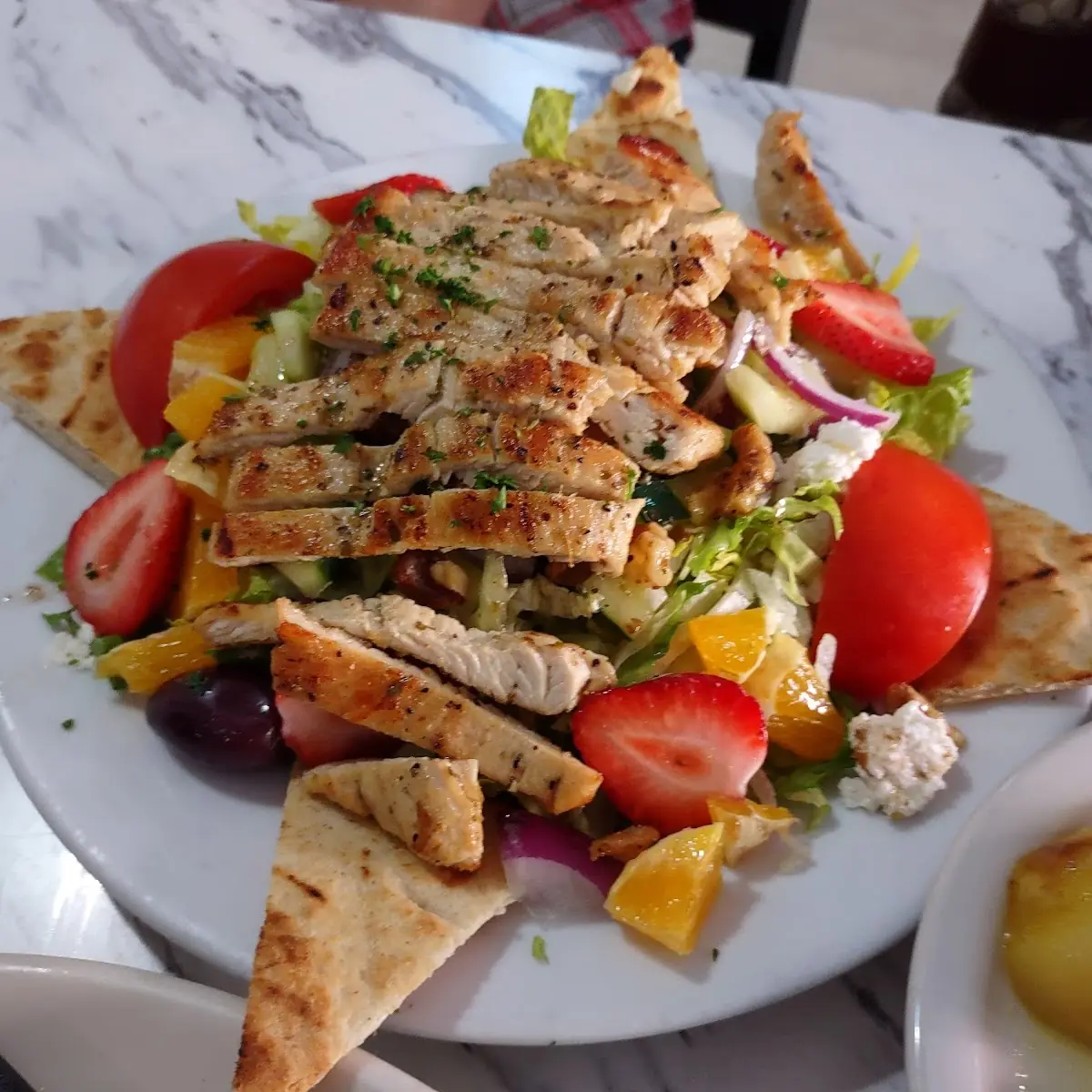 Greek Salad with Chicken