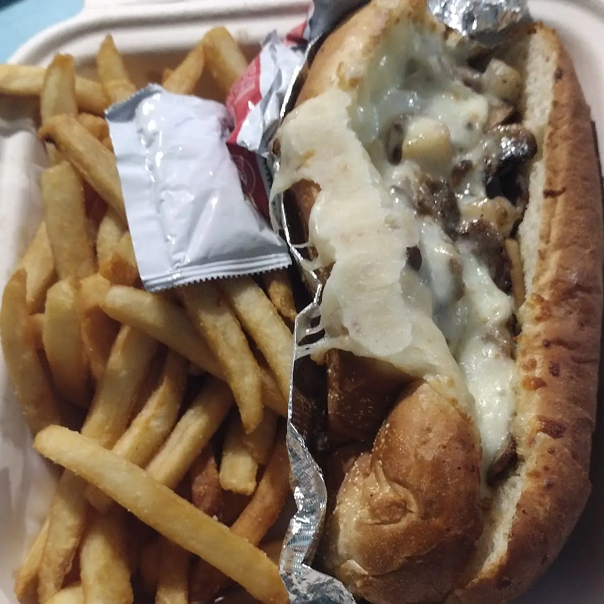 Pilly Cheese Steak