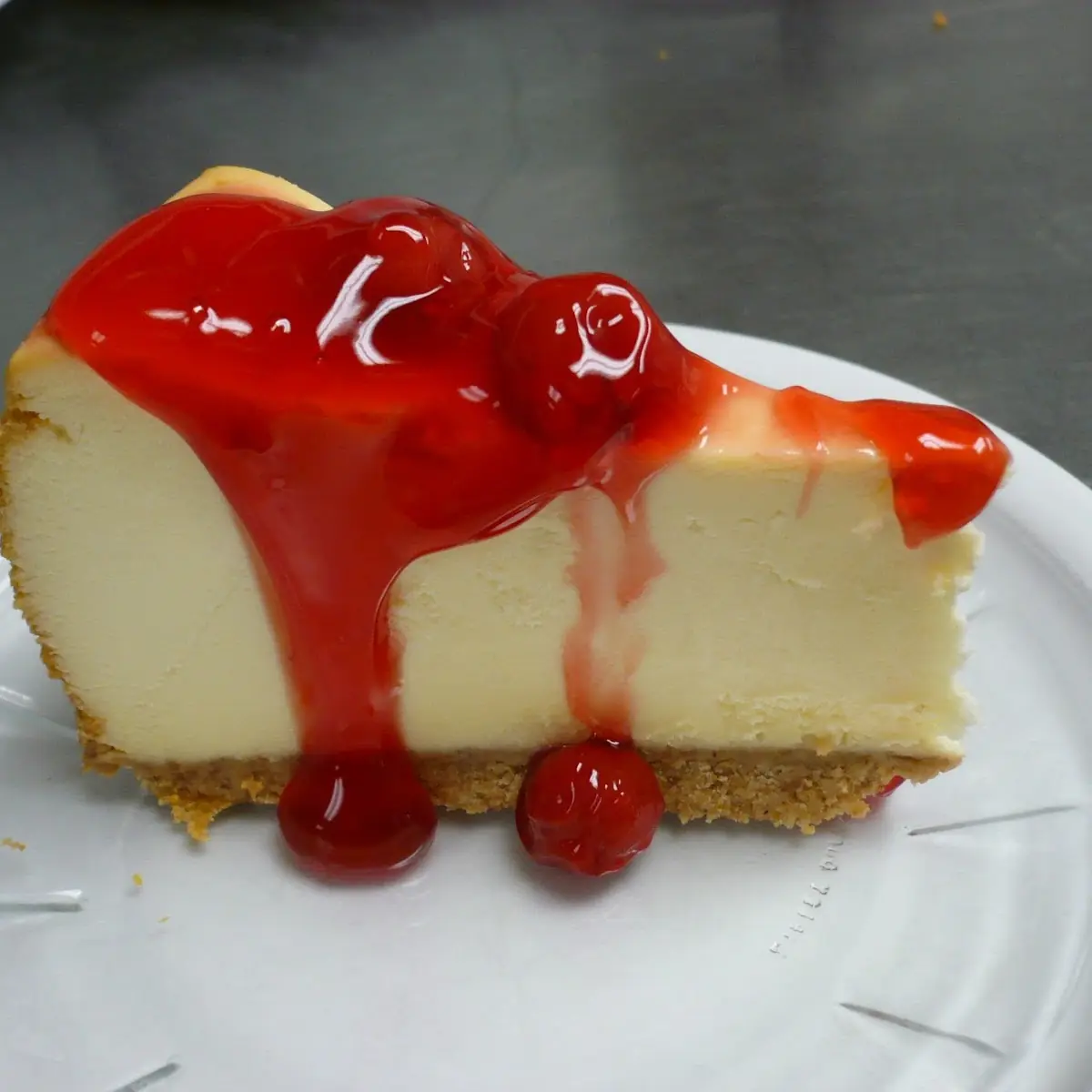 New York Cheesecake with Cherries