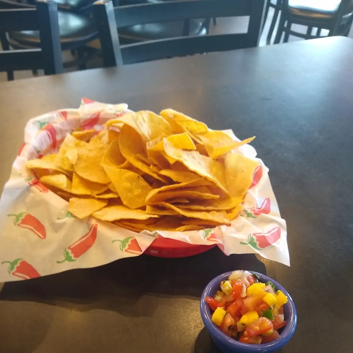 Extra Chips & Salsa