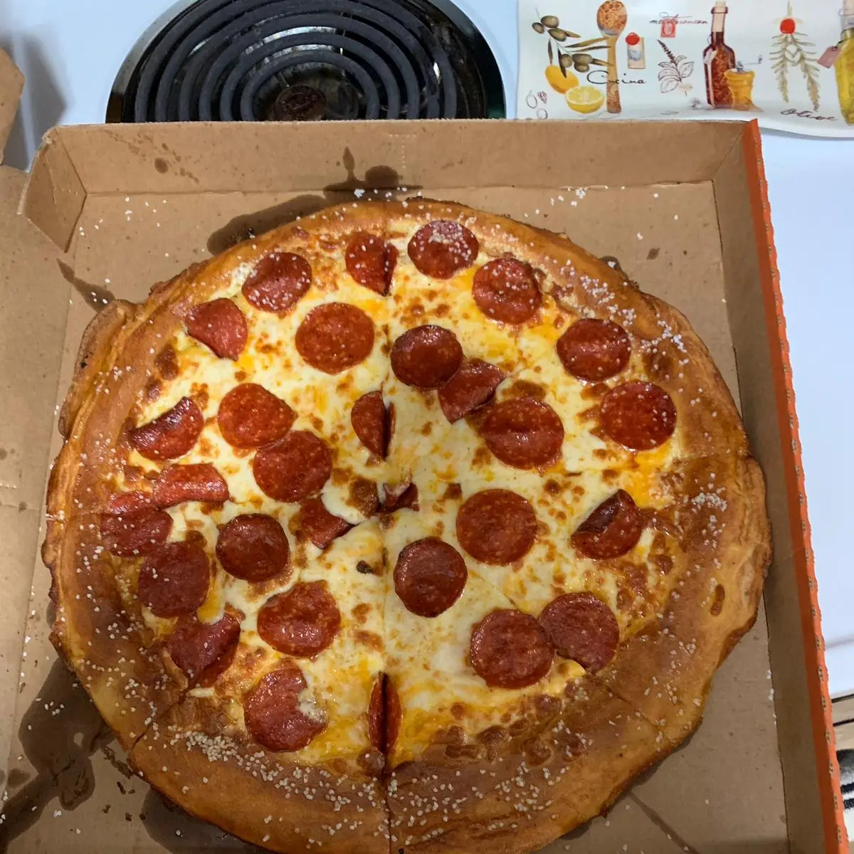 Uneven Undercoocked Pretz Crust Pizza