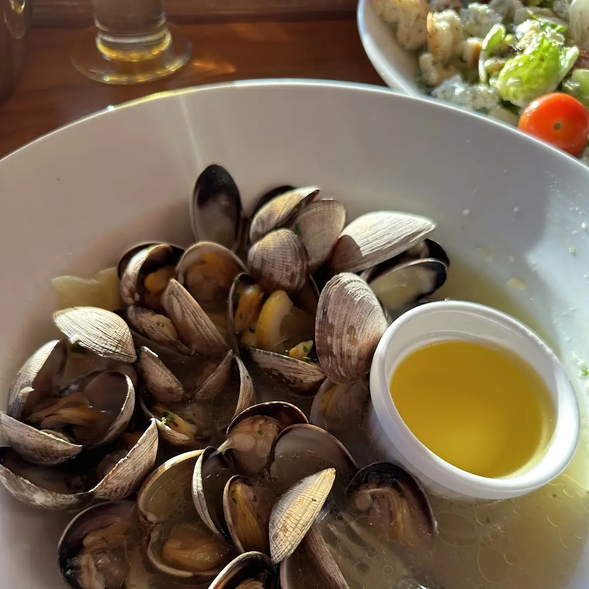 Manila Clams from Discovery Bay Shellfish Combo