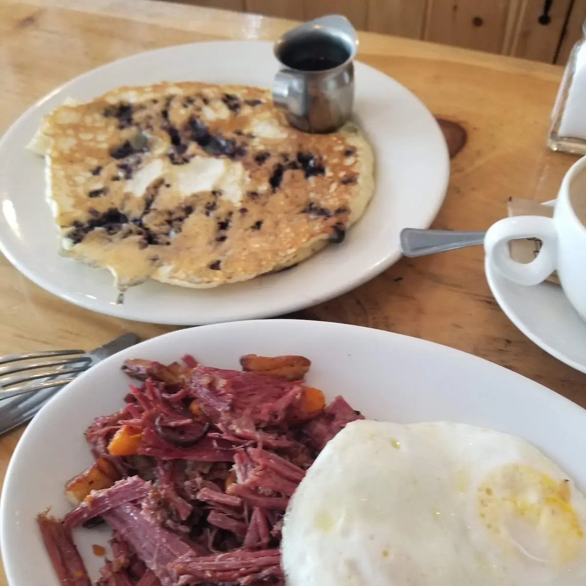Corn Beef Hash & Eggs