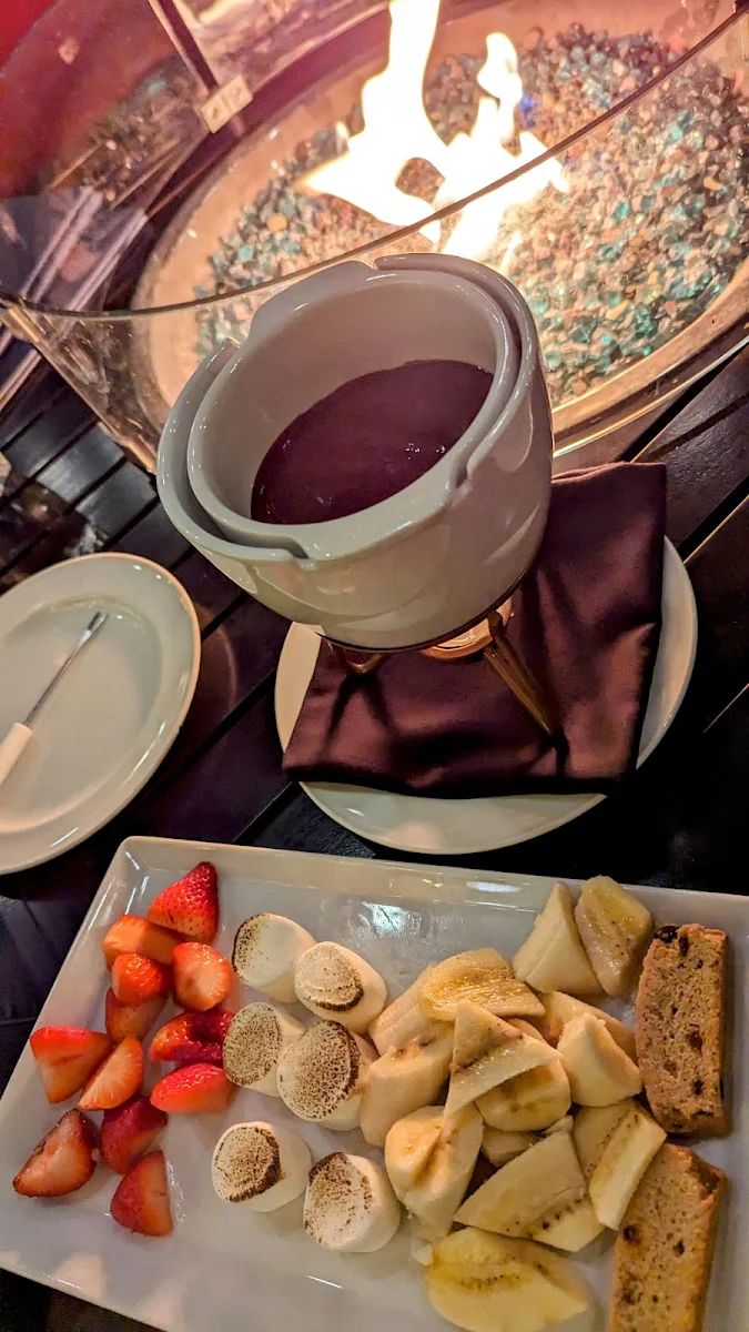 Chocolate Fondue, Fathom
