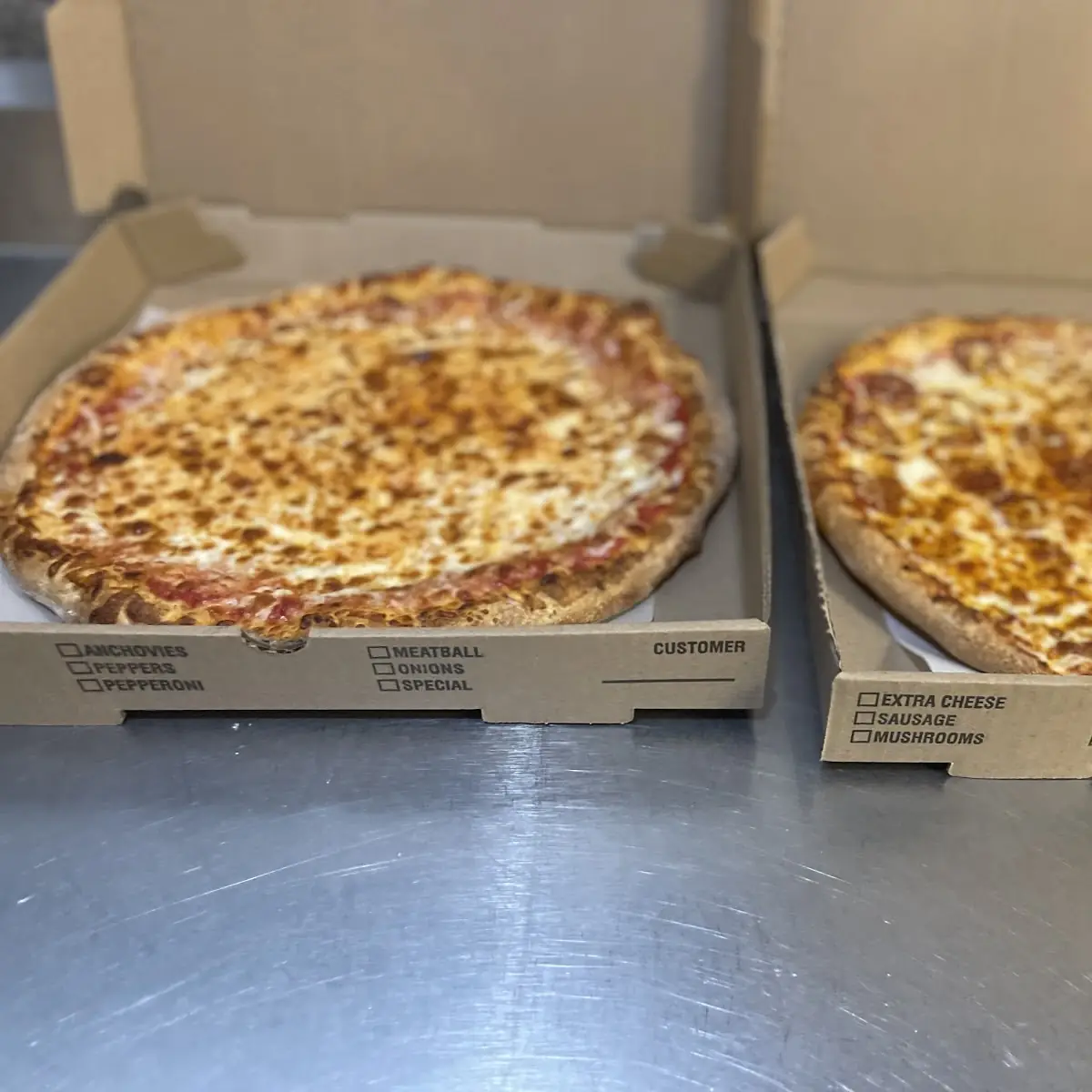Ben & Dre's Buffalo Chicken Pizza