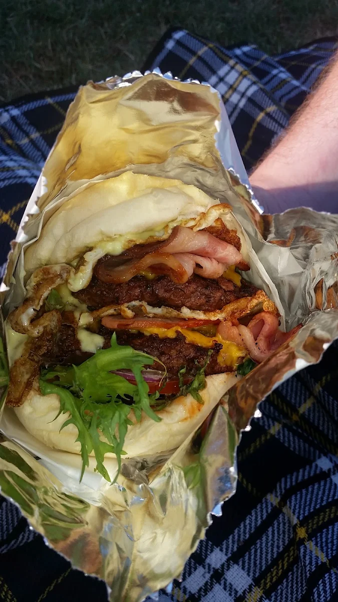 Brod Deluxe Burger, Brodburger