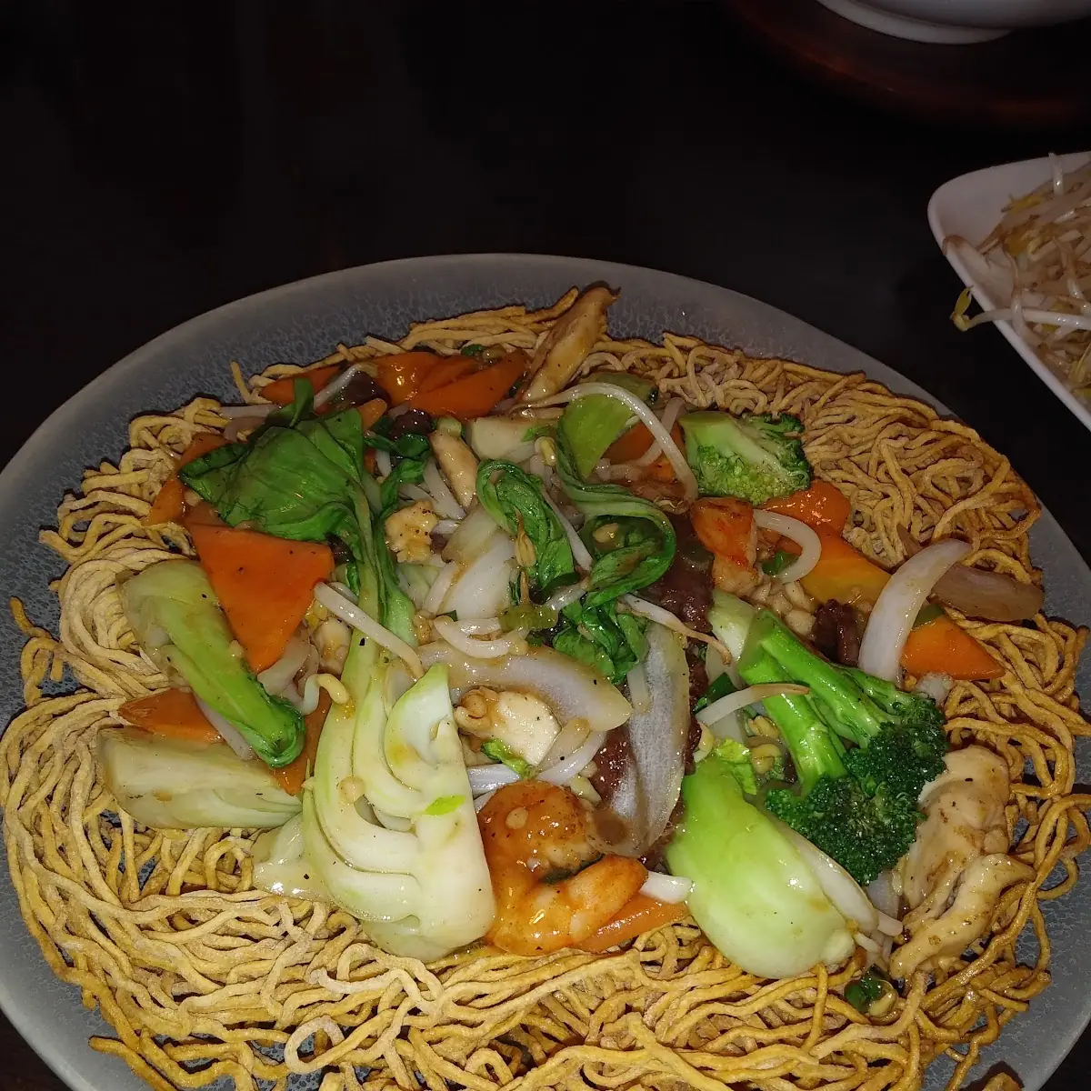 Stir Fried Chicken Shrimp Beef Vegetable w Crispy Egg Noodle