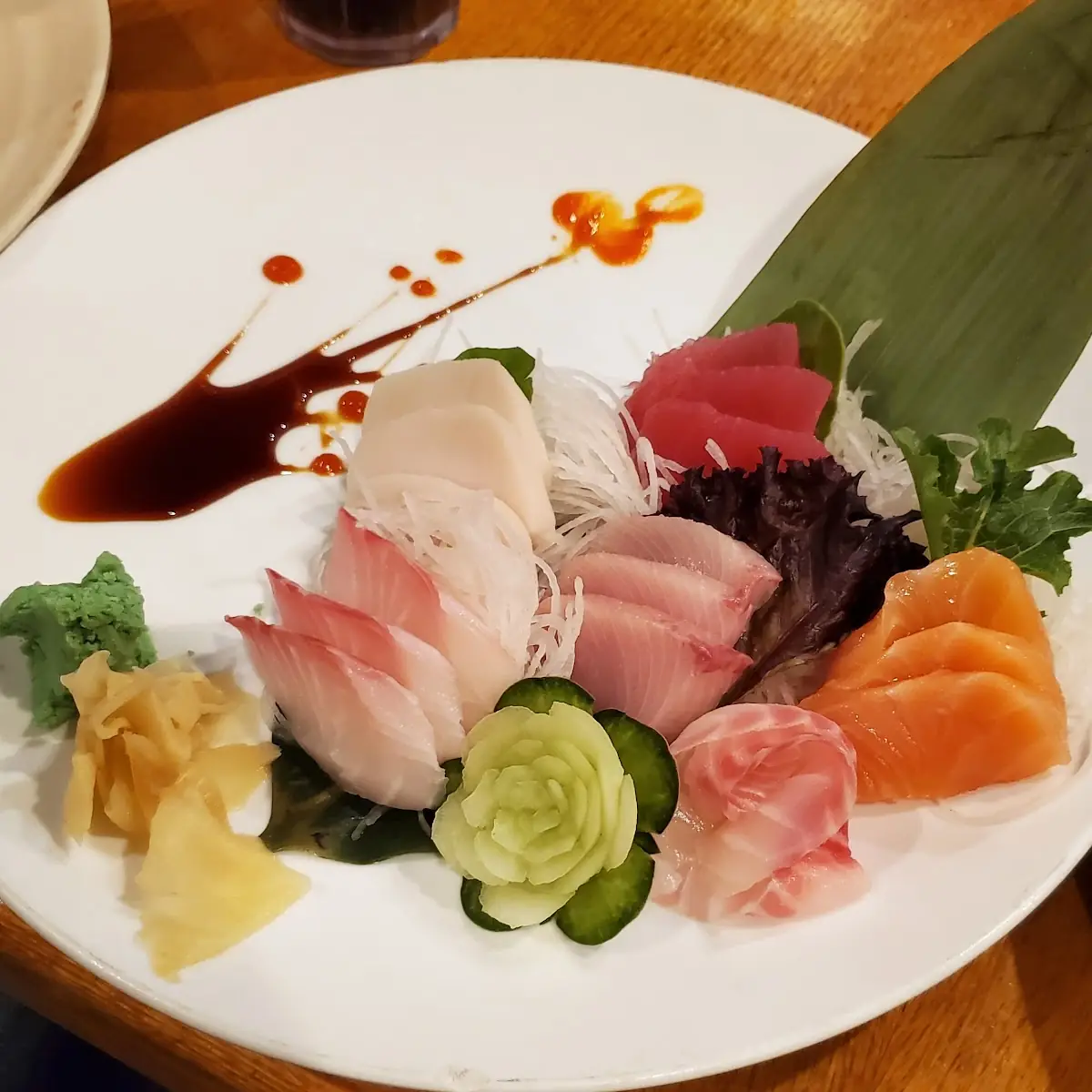 Sashimi Dinner Deluxe