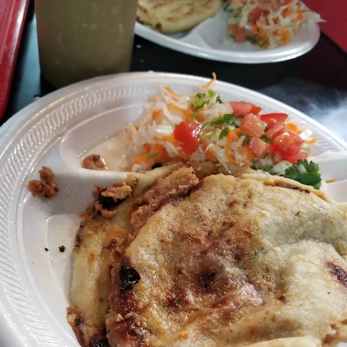 Pupusas Revueltas