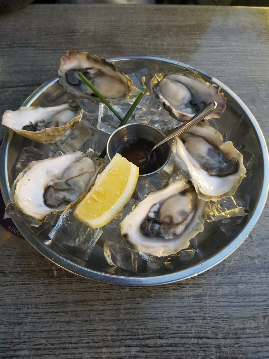 Highlights, The Wine Bar at Provence Marinaside