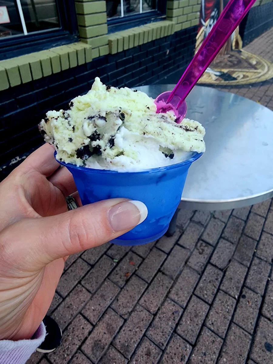 Cookies & Cream