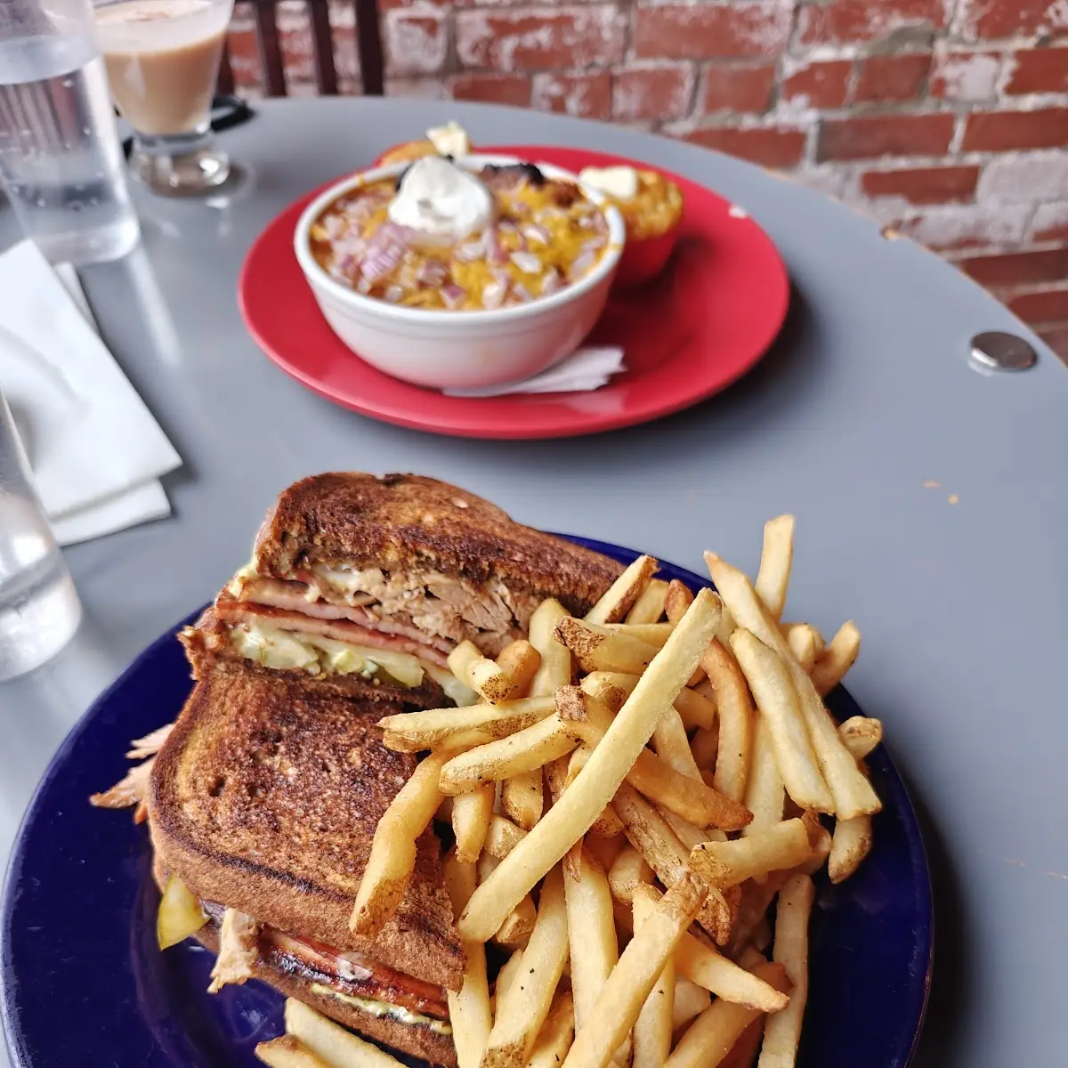 Patty Melt with a side