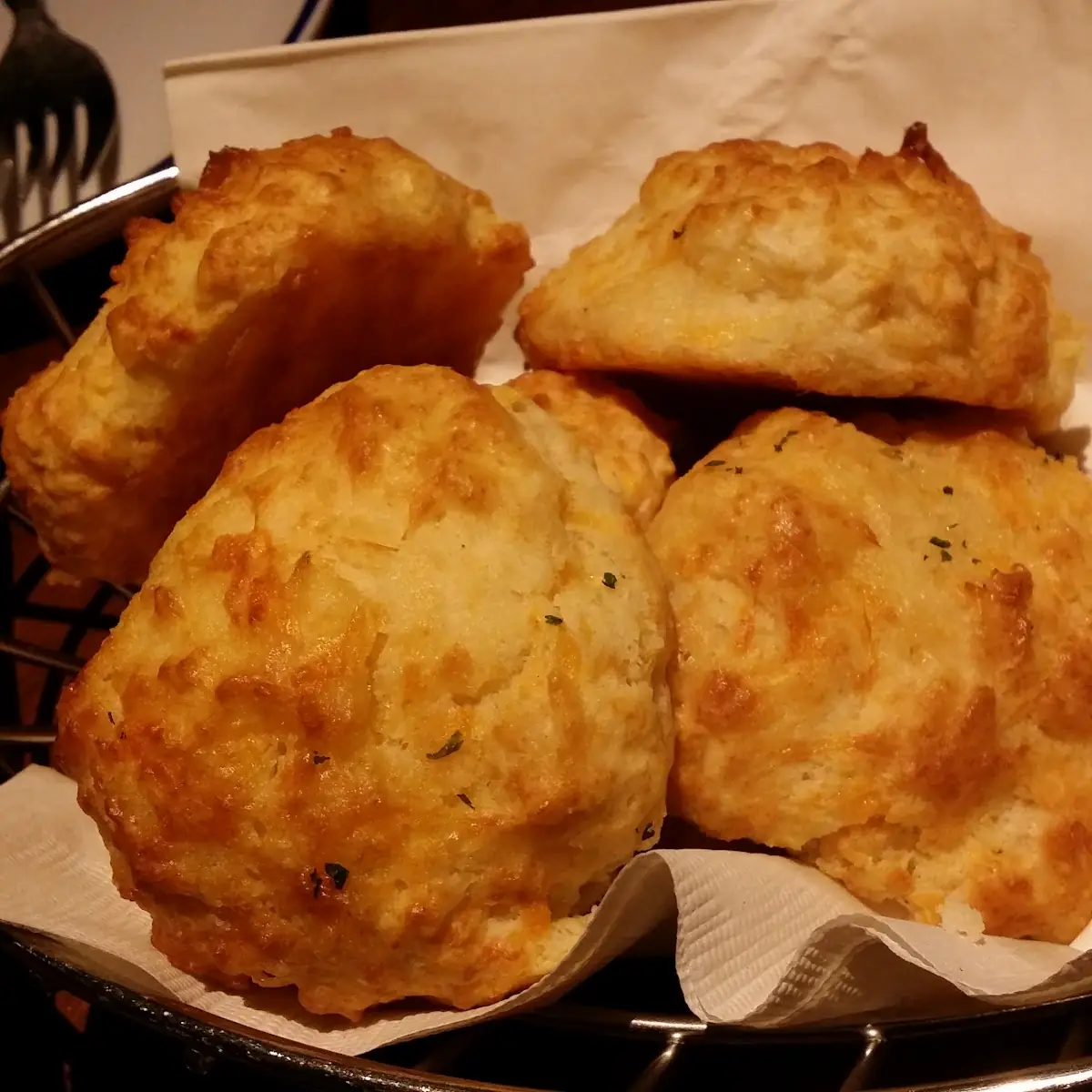 Endless Chowder Salad & Cheddar Bay Biscuits