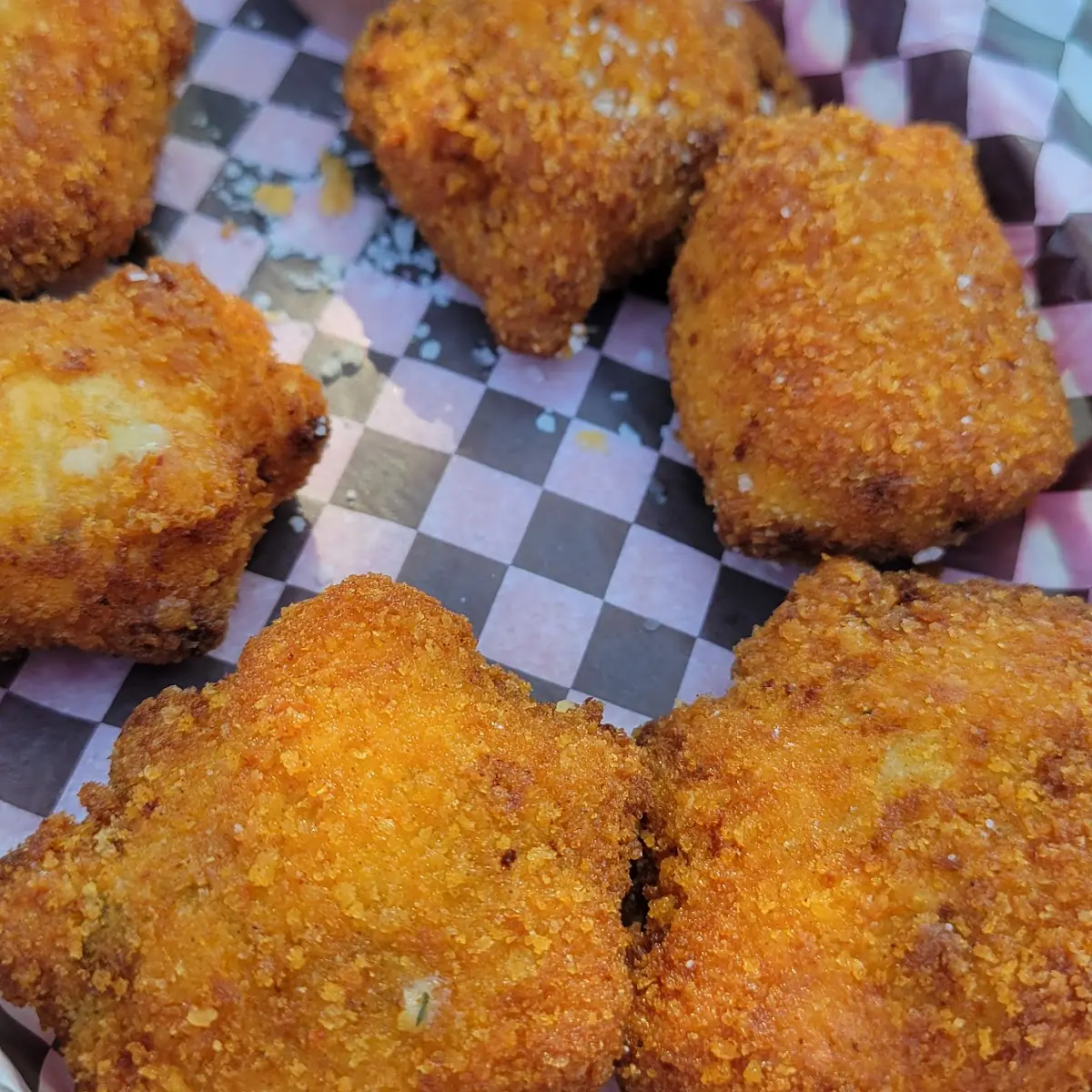 Mac N Cheese Bites