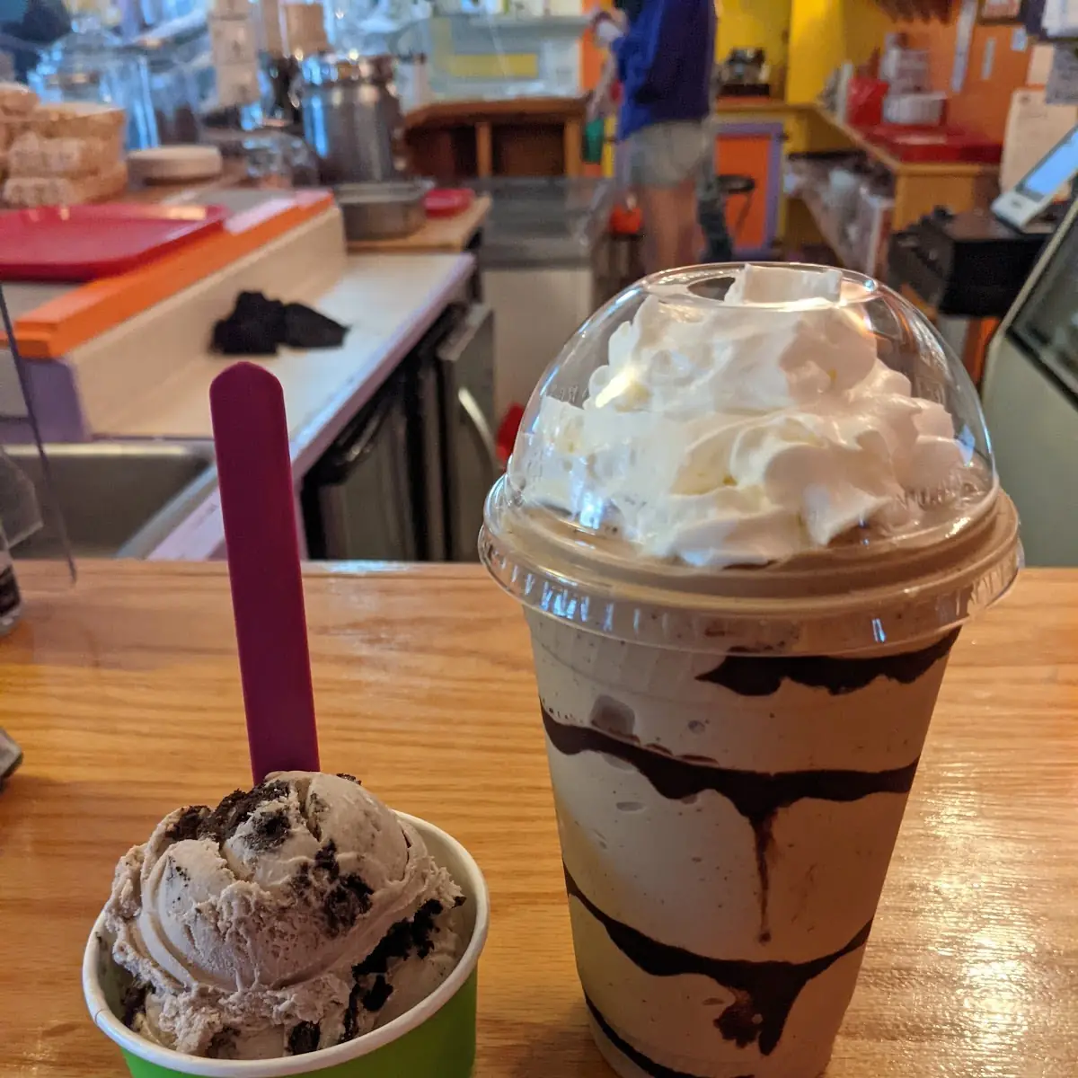 Sweet Cream Mint Choc Chip