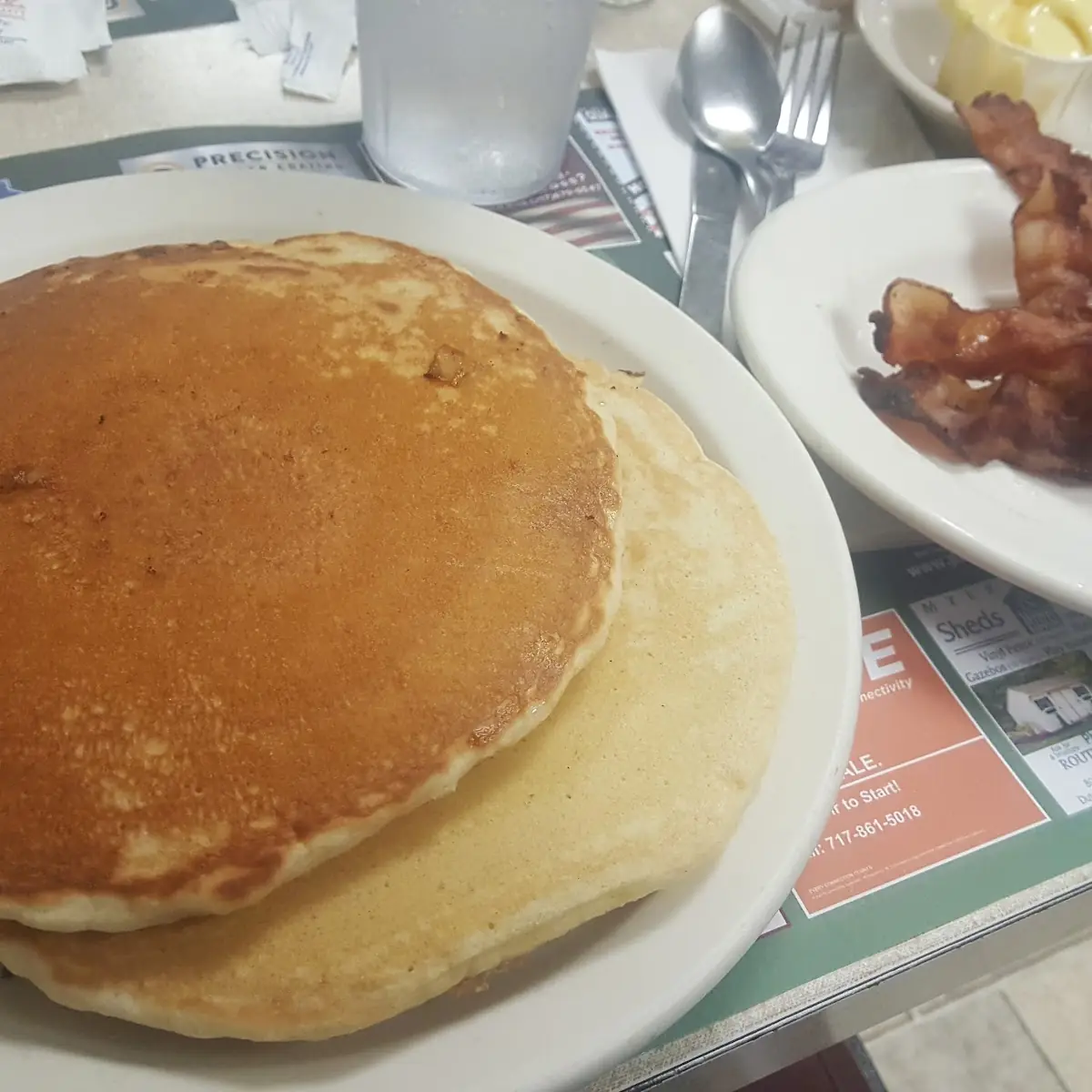 Pancakes with Crispy Bacon