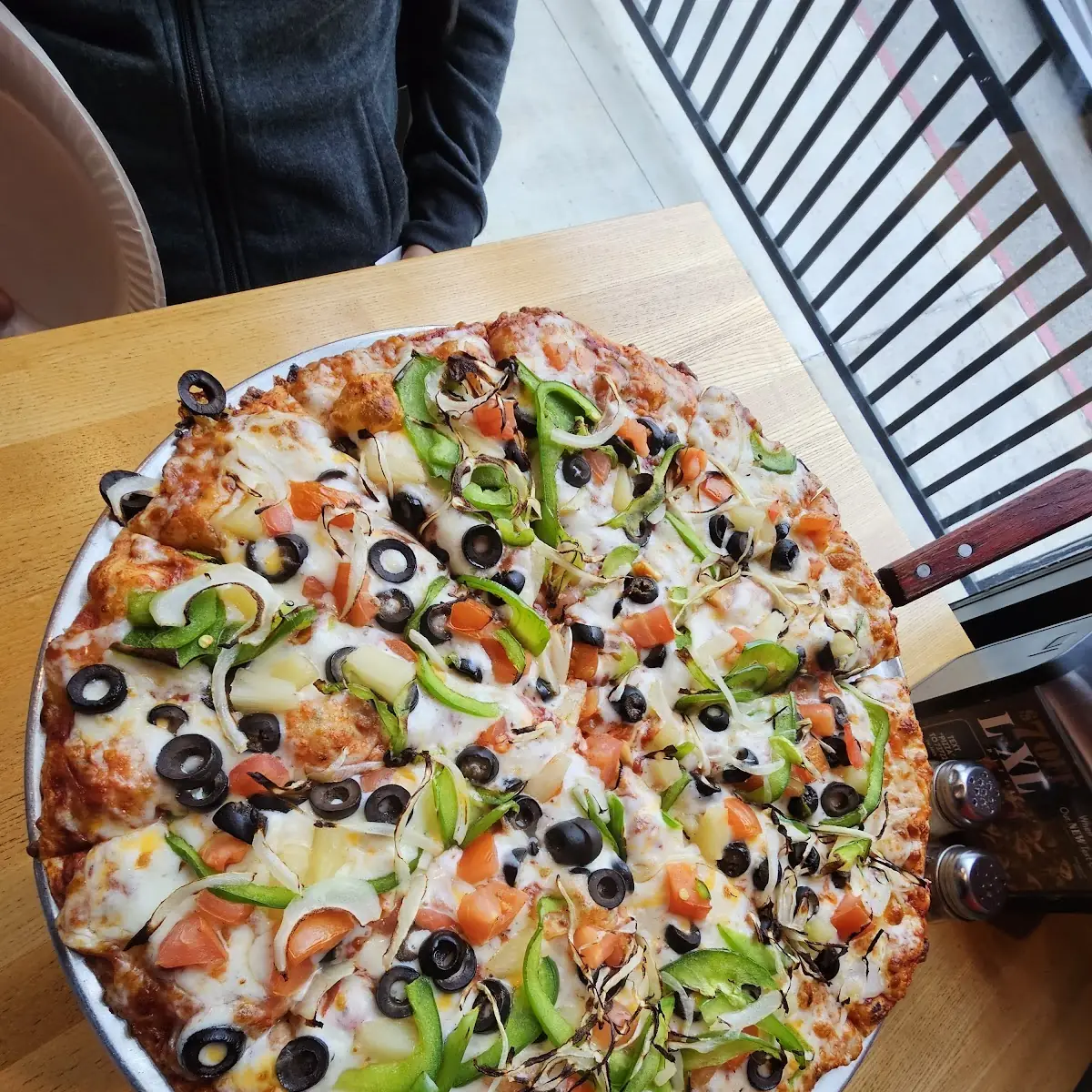 Gourmet Veggie Pizza