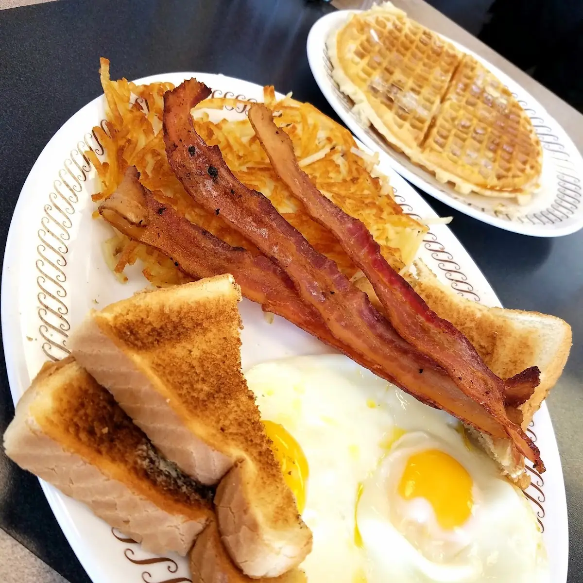 Eggs with Bacon Waffle Toast Hash Brown