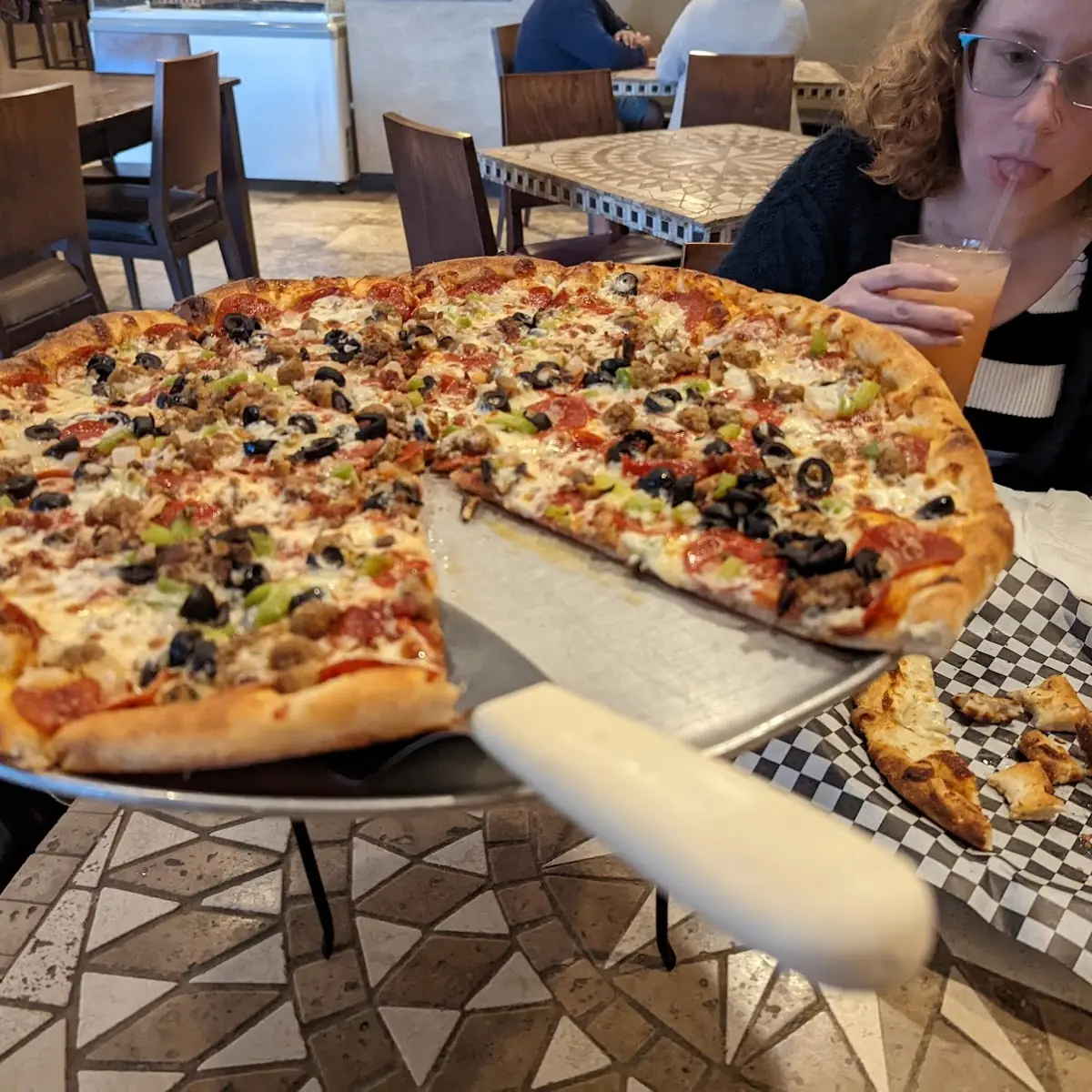 Supreme Pizza 18