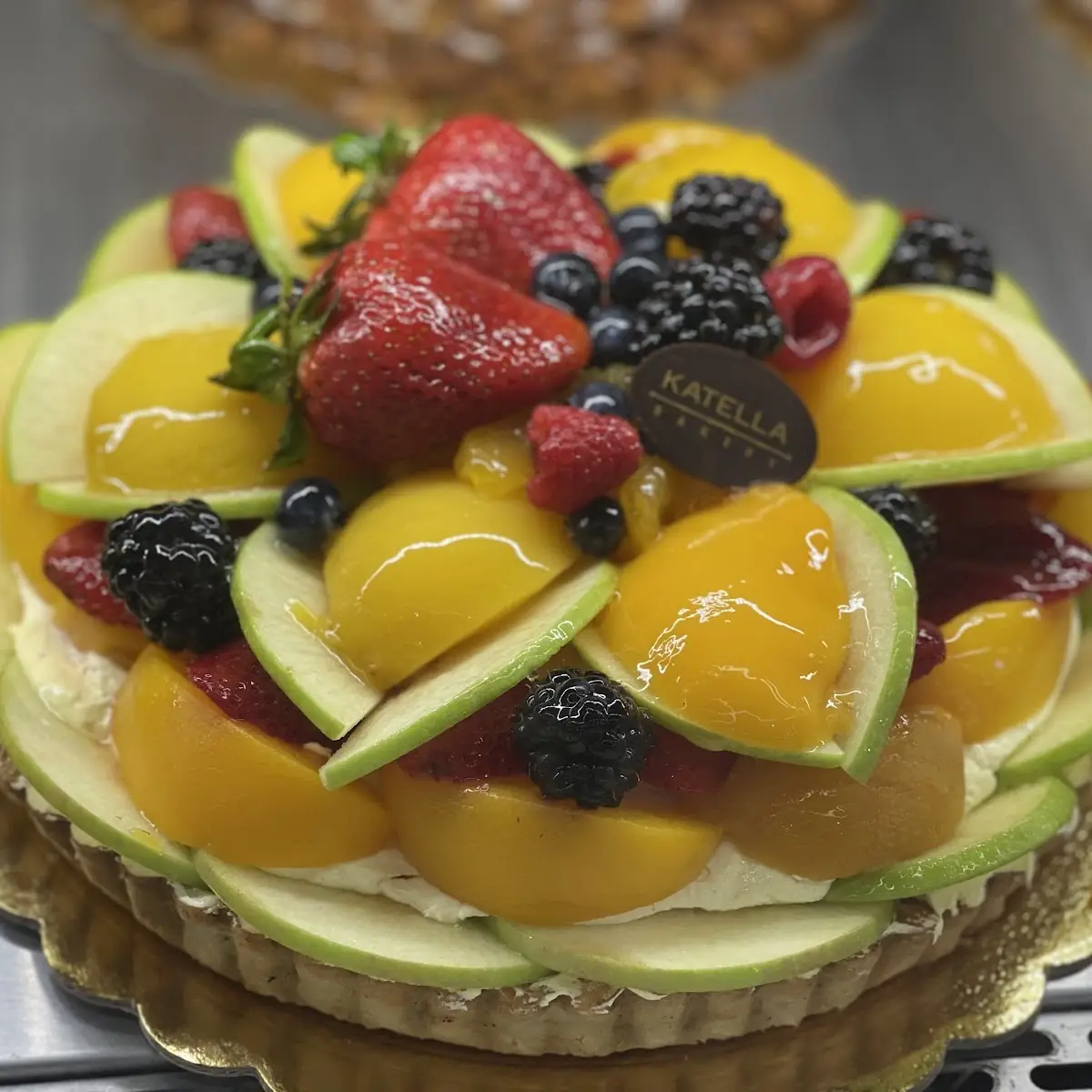 Four Seasons Fresh Fruit Cake