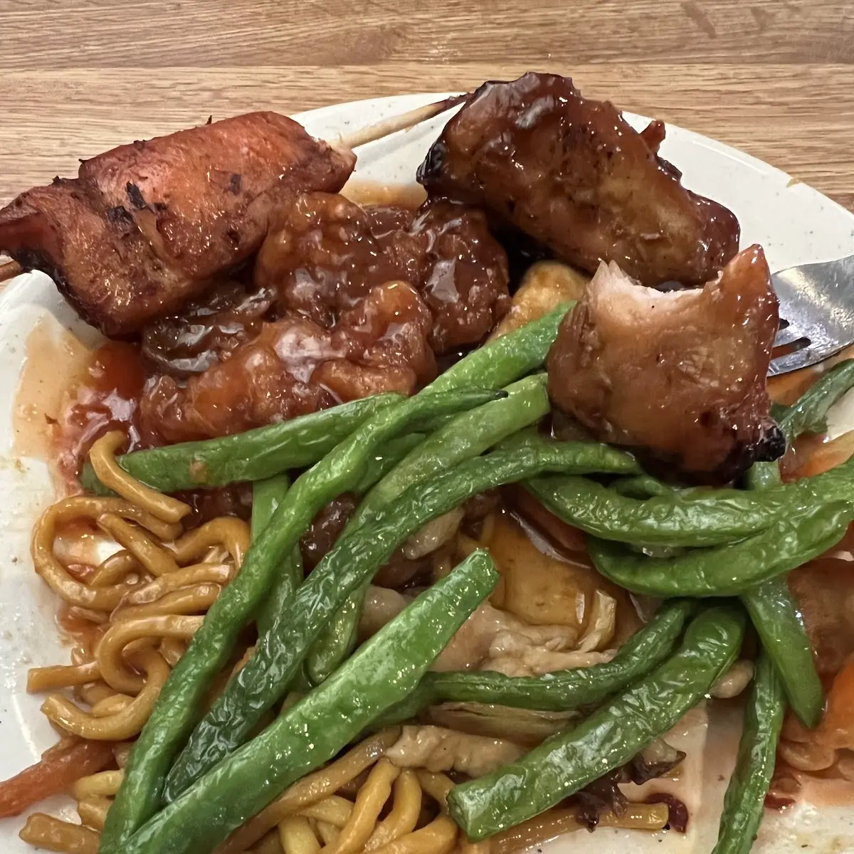 Lo Mein Noodles Mongolian Beef String Beans