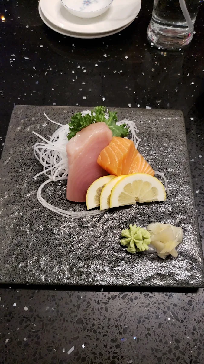 Highlights, Gon Sushi