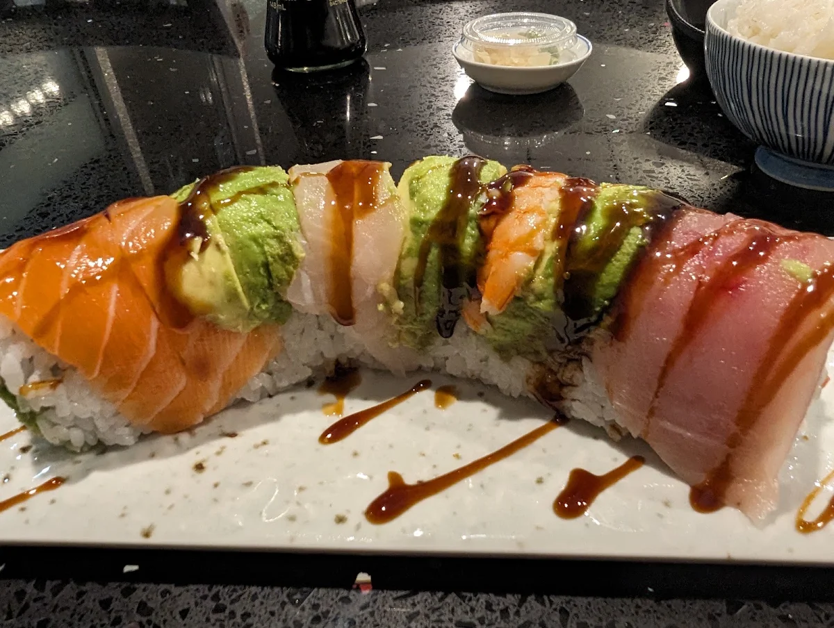 Rainbow Roll, Gon Sushi