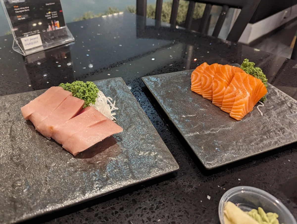 Salmon Sashimi and Tuna Sashimi Ordered Separately, Gon Sushi