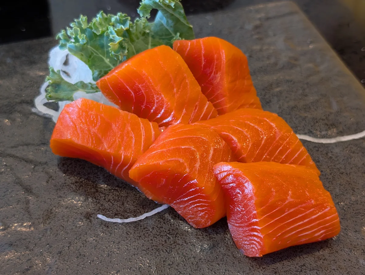 Wild Salmon Sashimi, Gon Sushi