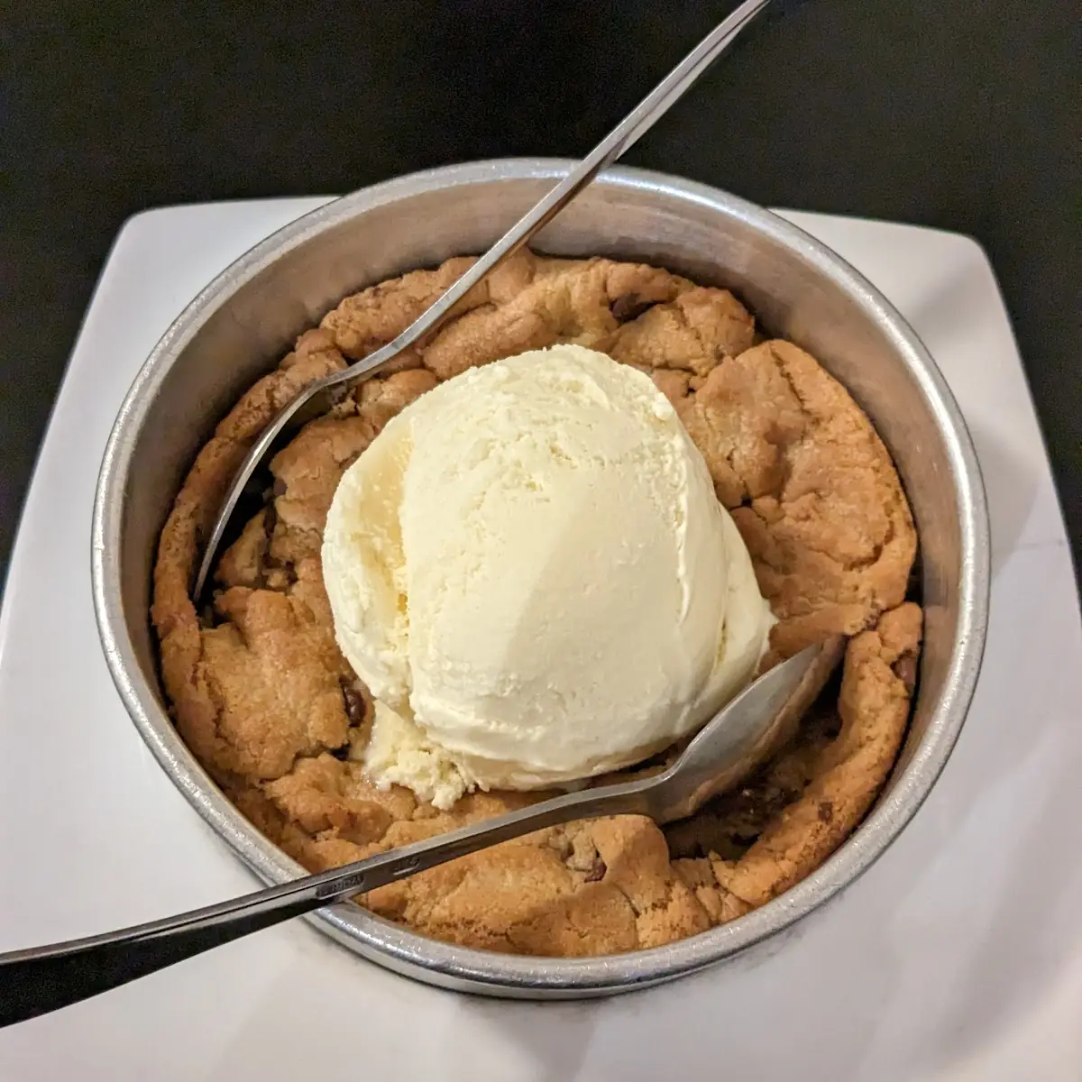 Chocolate Chip Cookie