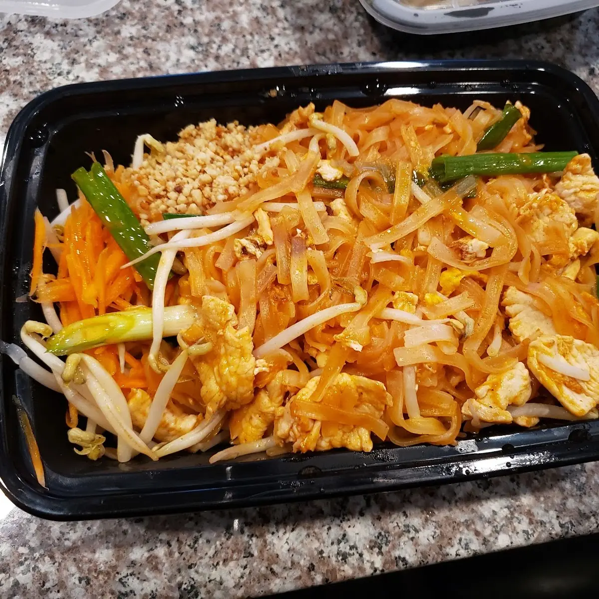 Chicken Pad Thai