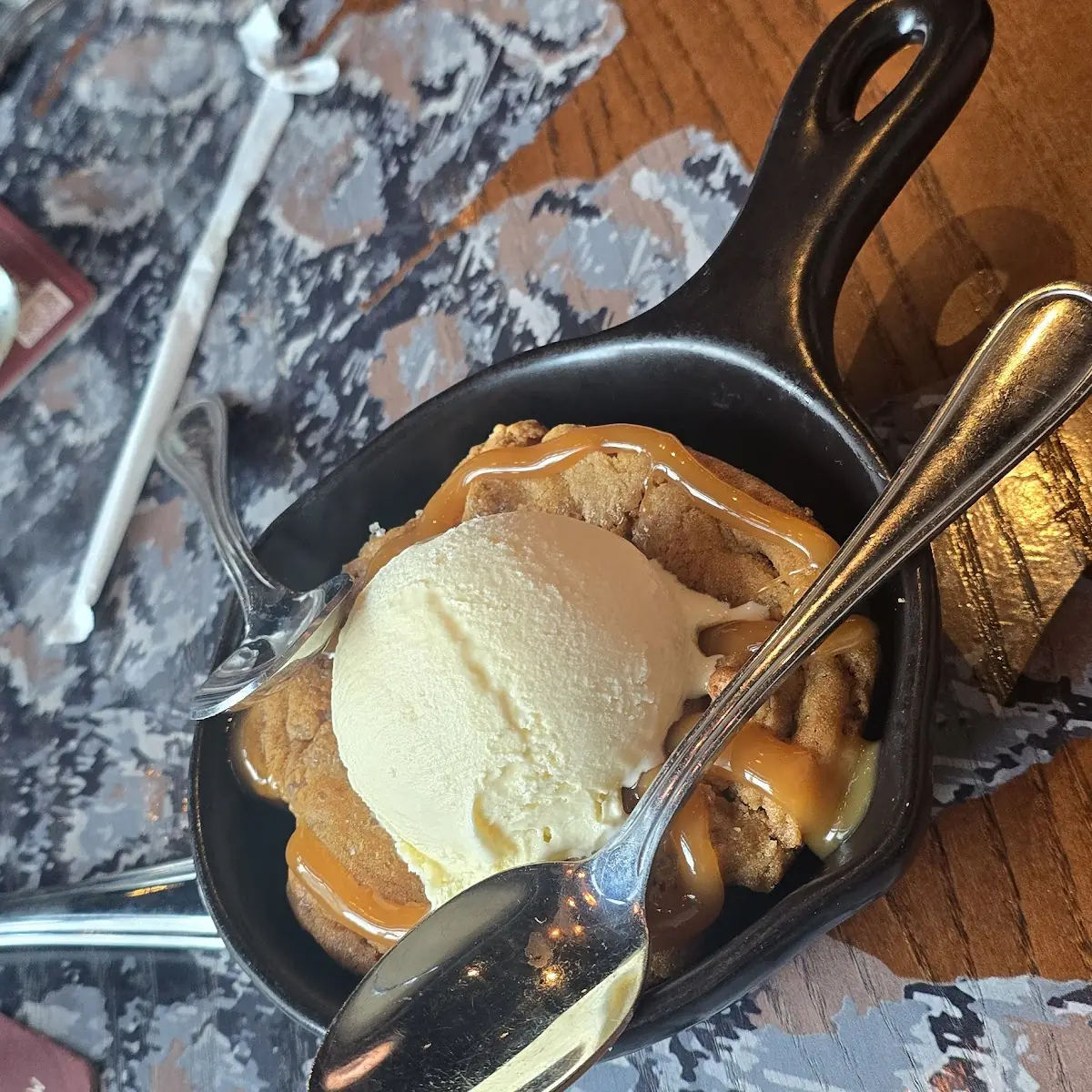Salted Caramel Cookie Skillet