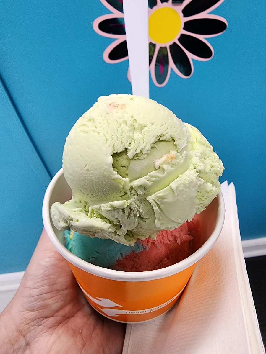 Key Lime Cheesecake and Superman Icecream