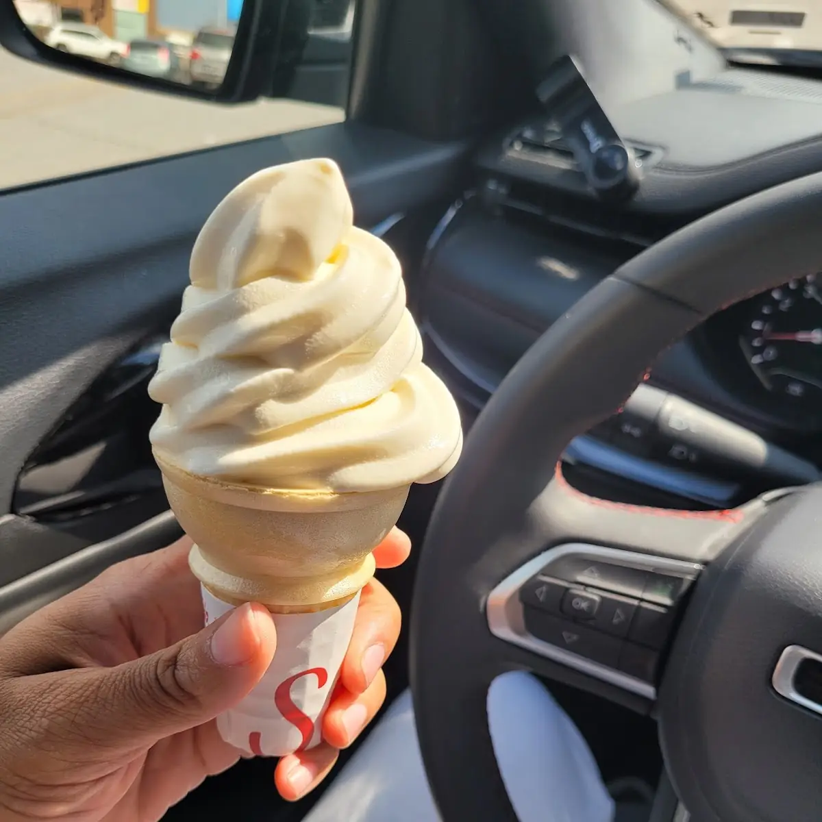 Vanilla Cone