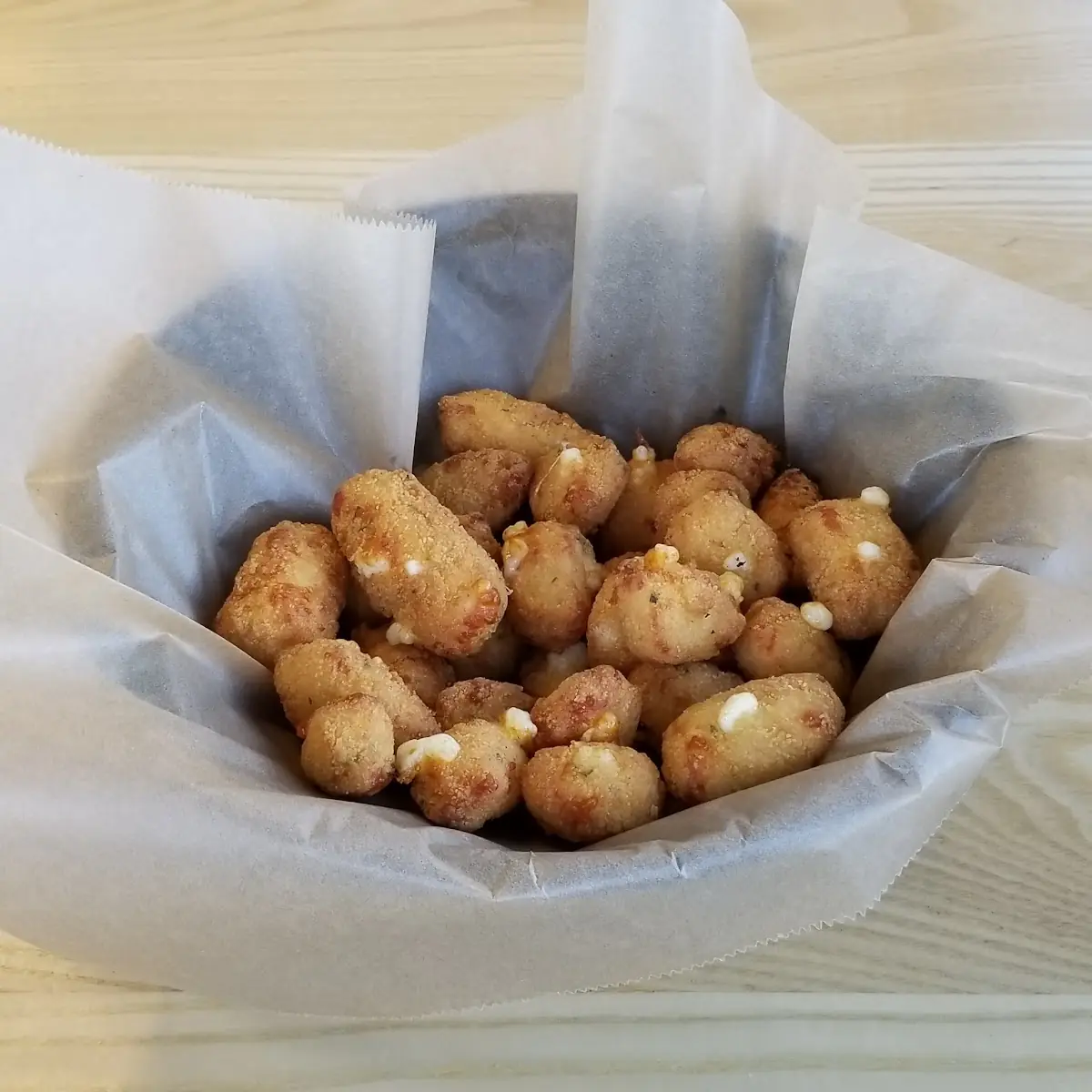 Garlic Bread Cheese Curds