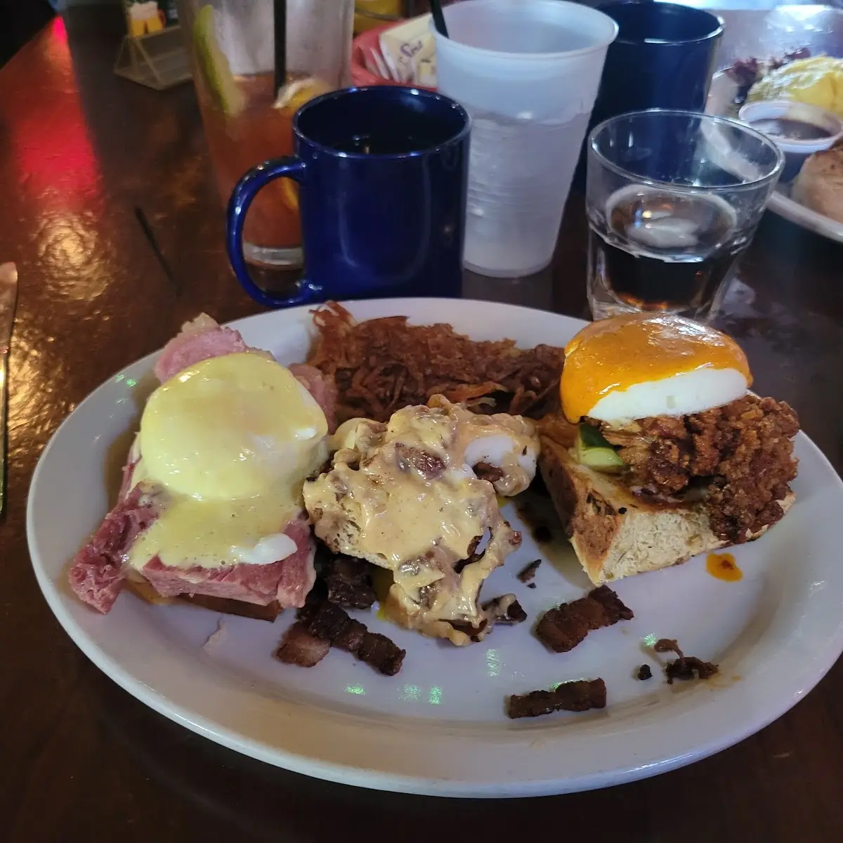Eggs Benedict with Prime Rib