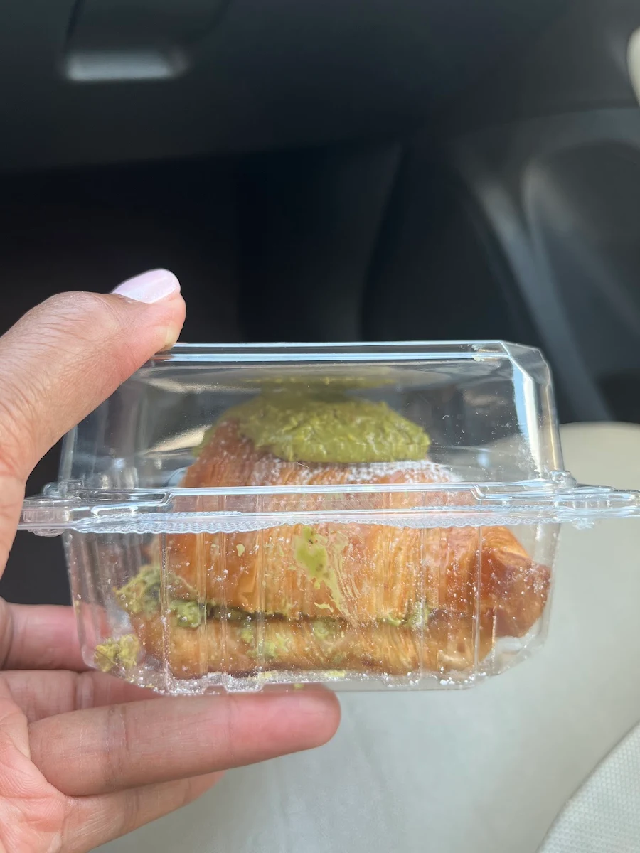 Pistachio Croissant