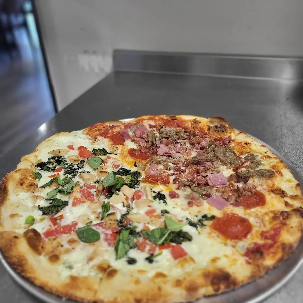 Meat Lovers Pizza Davilas Pizza