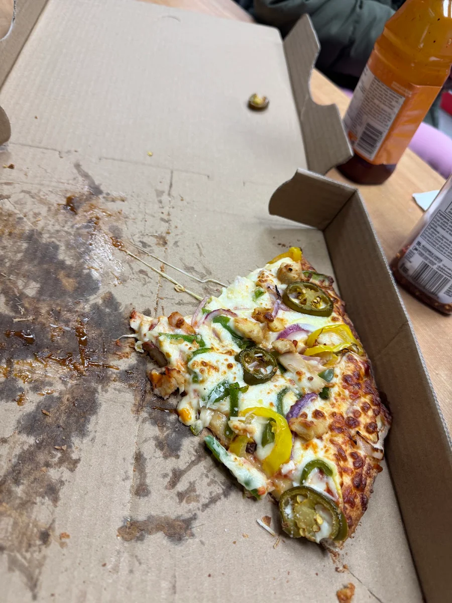 Highlights, 341 Pizza and Wings
