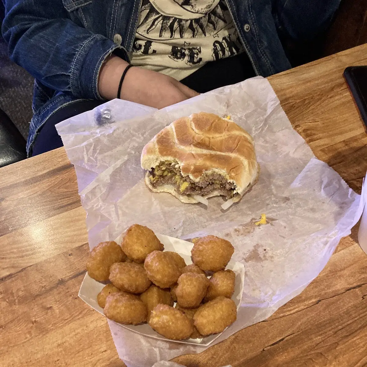 Cheese Burger and Corn Tots