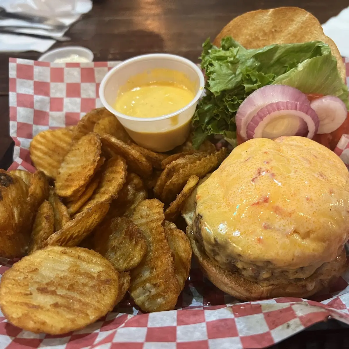Pimento Cheese Cheese Burger and Chips