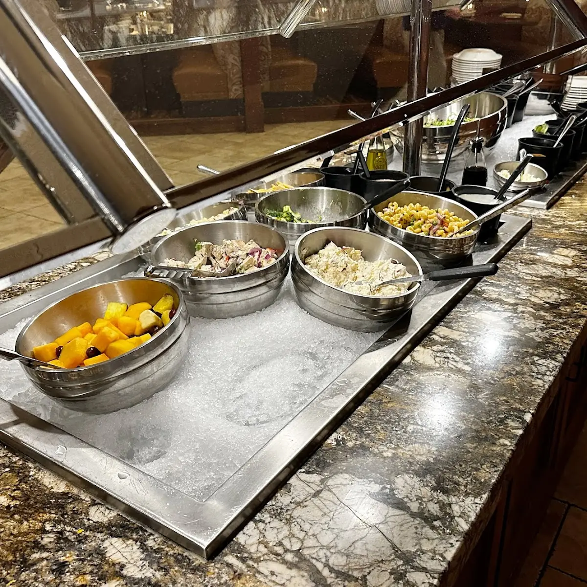 Minerva's Specialty Salad Bar