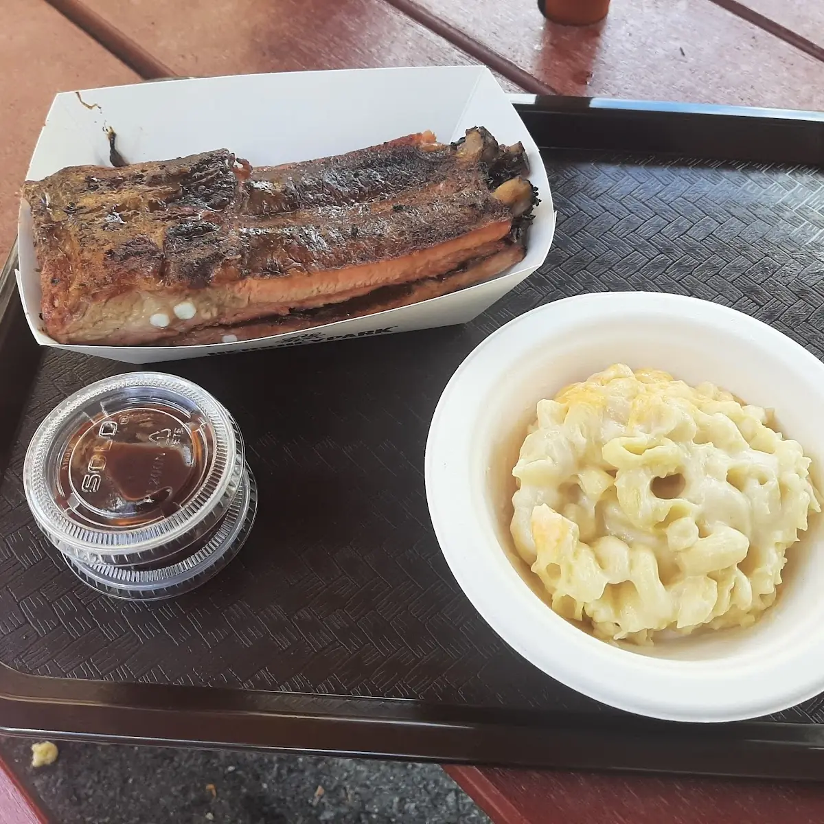Ribs and Mac and Cheese