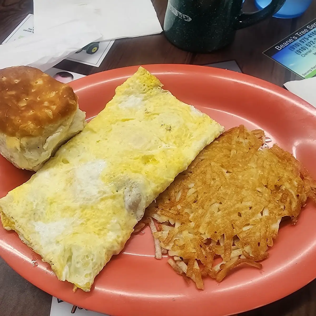 Veggie Omelette and Hashbrowns