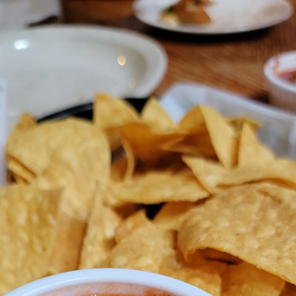 Chips& salsa