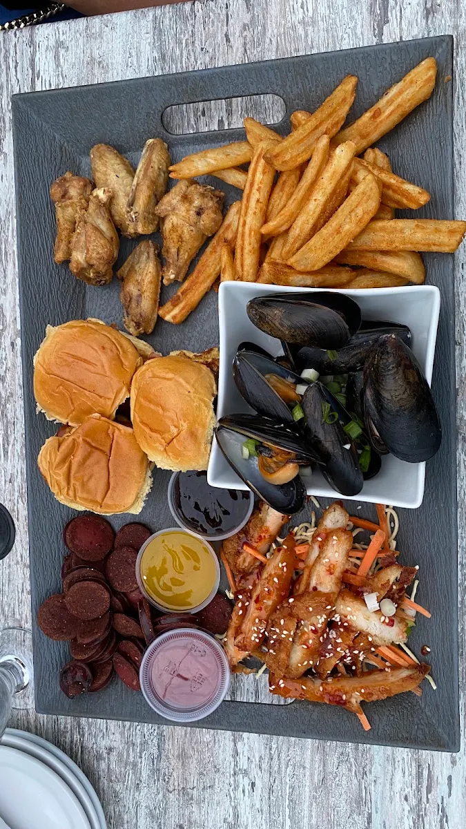 The Shipwreck Platter, The Dory Pub & Restaurant