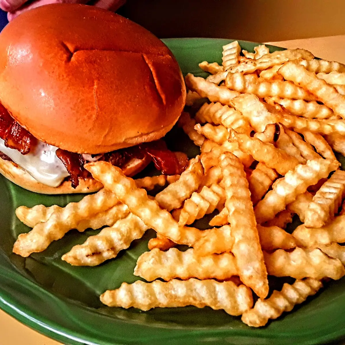 Bacon Cheeseburger