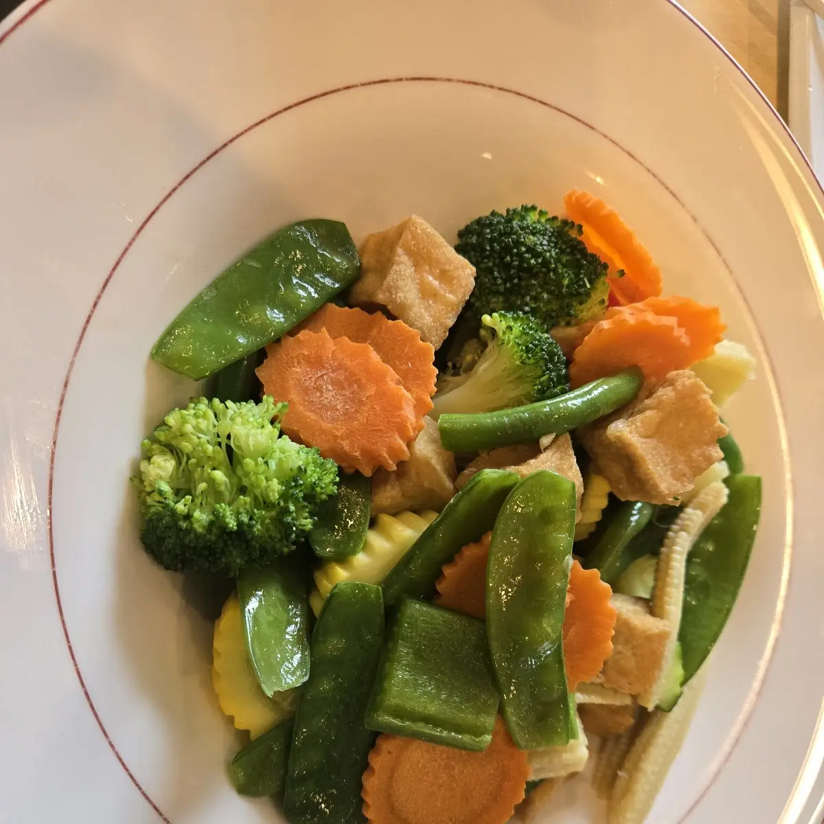 Green Garden Dinner with Tofu with Mixed Vegetables