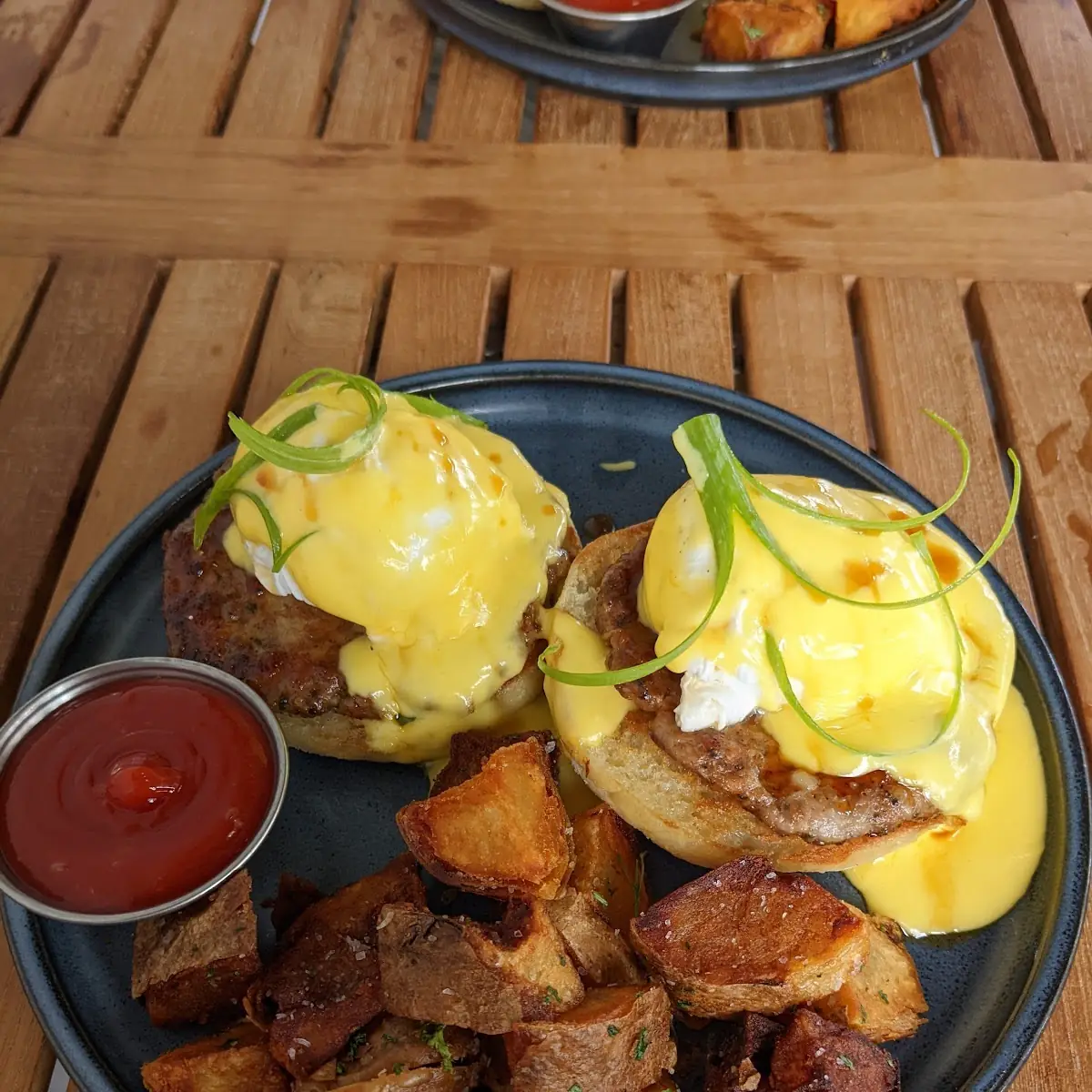 Eggs Benedict
